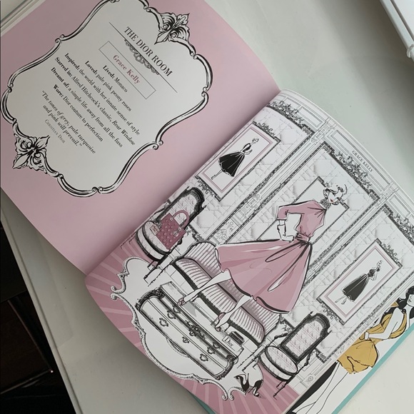 ✨FLASH SALE✨ Megan Hess Book - Picture 7 of 10